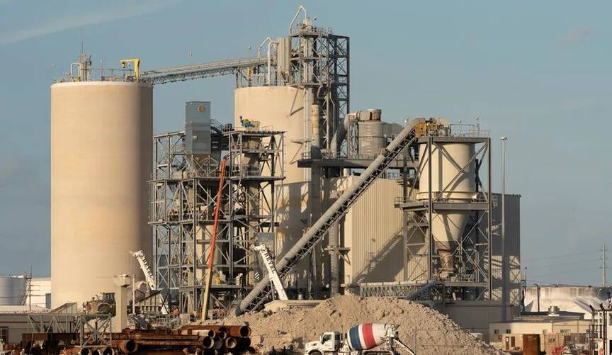 Large-scale U.S. cement plant highlighting the demand for buying caustic soda